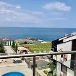 Apolon Complex Lejlighedshotel