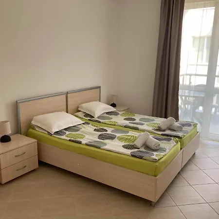 Apolon Complex Apart Otel 4*