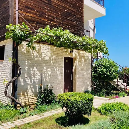 Apolon Complex Апартхотел 4*