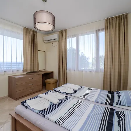 Apart Otel Apolon Complex