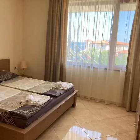 Aparthotel Apolon Complex Sosopol