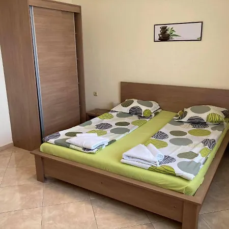 Apolon Complex Aparthotel