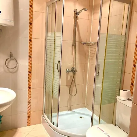 Apolon Complex Aparthotel 4*