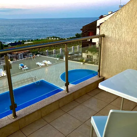 Aparthotel Apolon Complex Sosopol