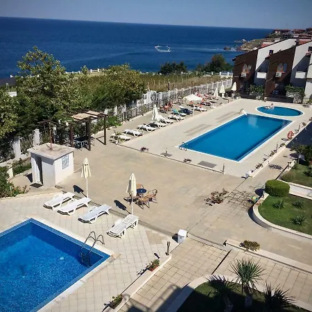 Aparthotel Apolon Complex Sosopol