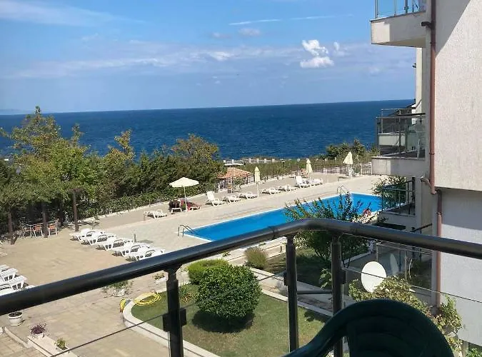 Aparthotel Apolon Complex