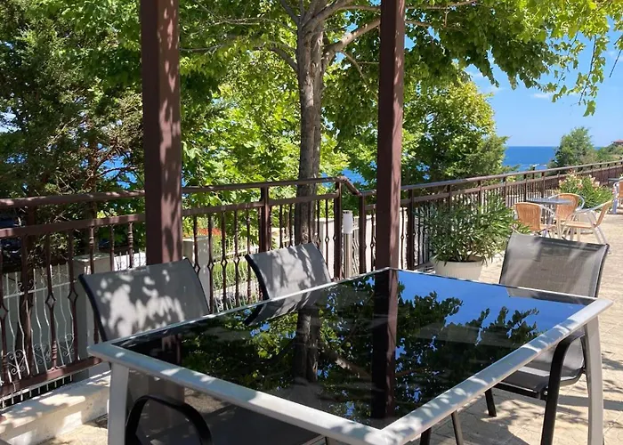 Aparthotel Apolon Complex Sozopol